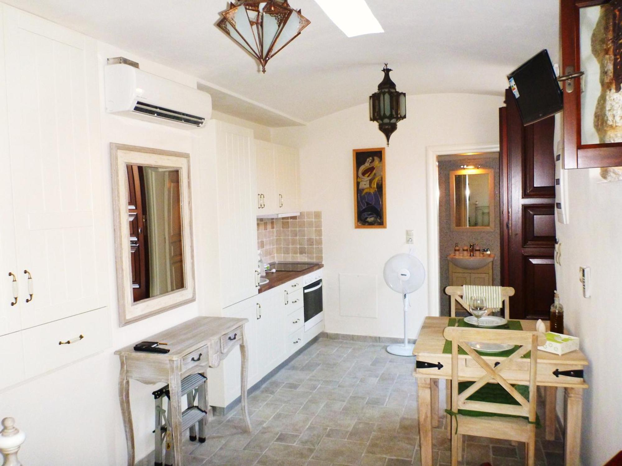 Bright Sun Villas Chalki Town Exterior photo